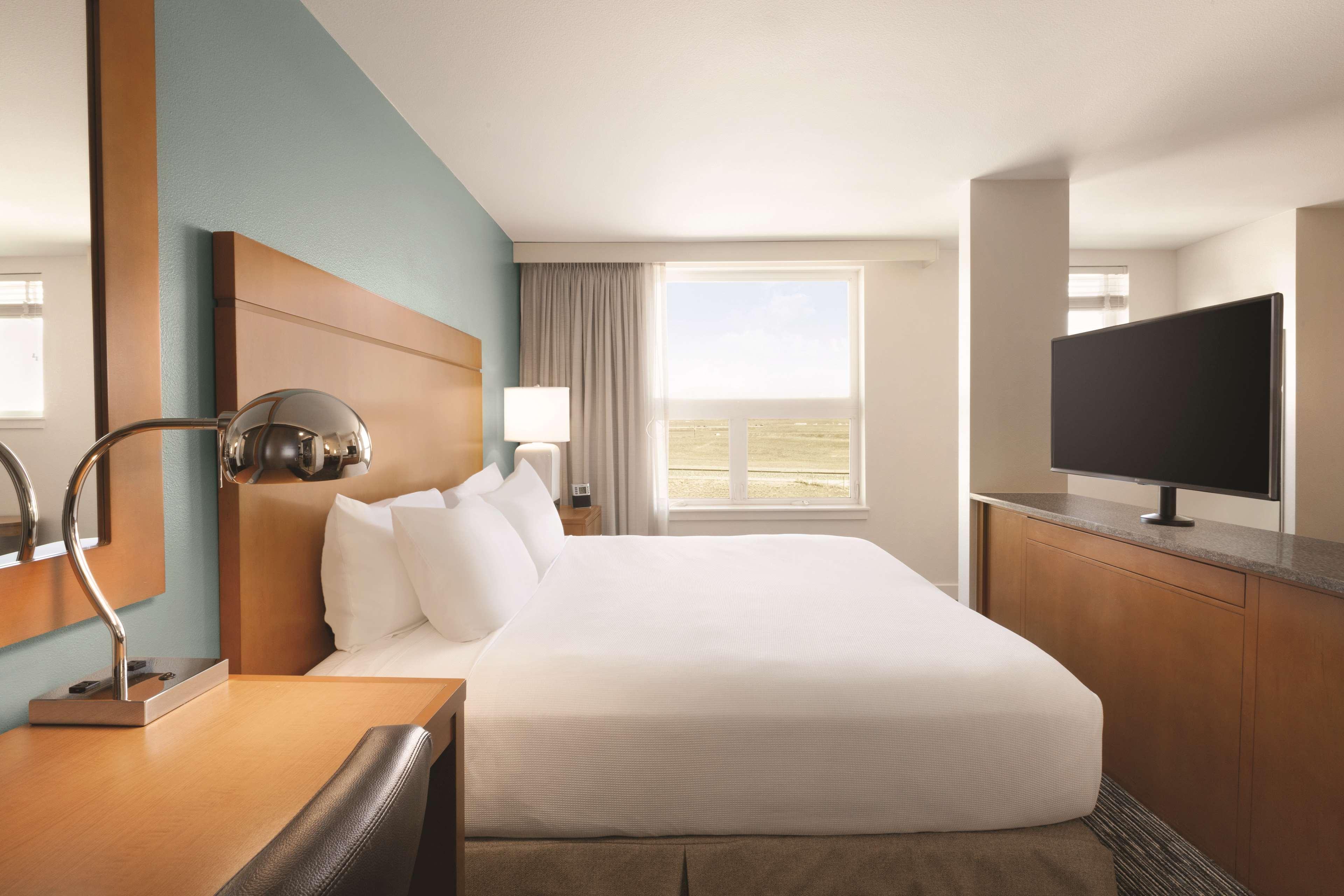 Hyatt House Denver Airport Hotel Ngoại thất bức ảnh