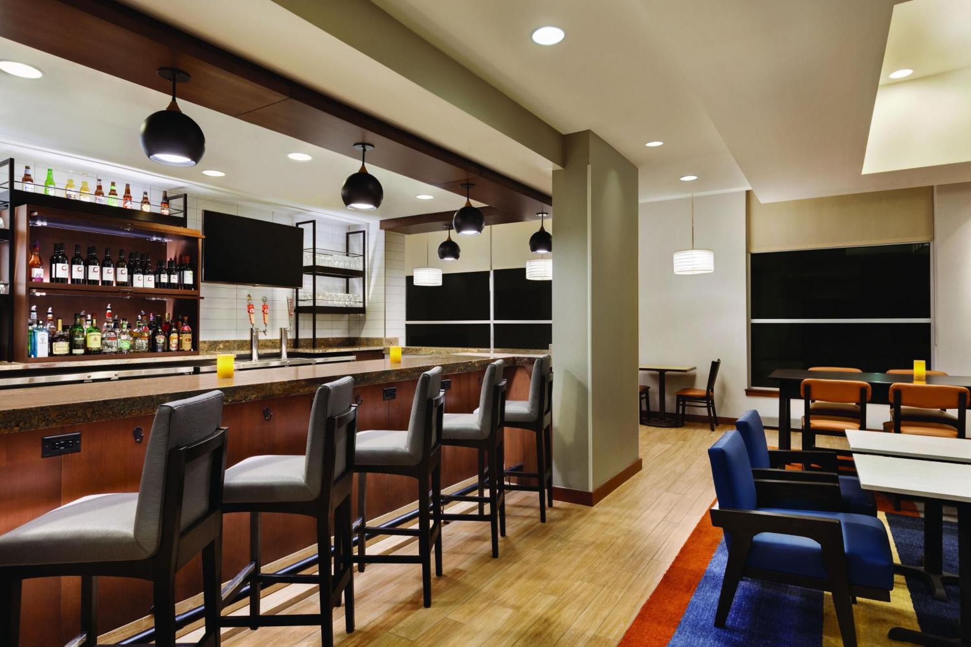 Hyatt House Denver Airport Hotel Ngoại thất bức ảnh